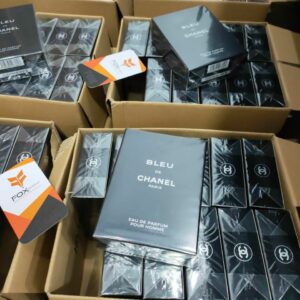 Assorted perfumes pallets